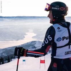 Shred Carbon Arm Guards 12 Shred Carbon Arm Guards -Ski Gear Shop 2023 SHRED Carbon Arms 4